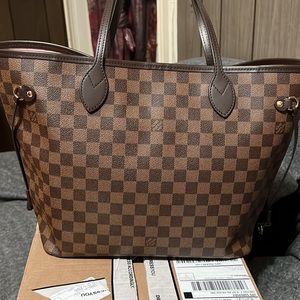 Louis Vuitton Neverfull MM